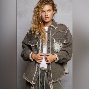 NWT Women's Gray Quilted Western Inspired Heavy Duty Studded Jacket